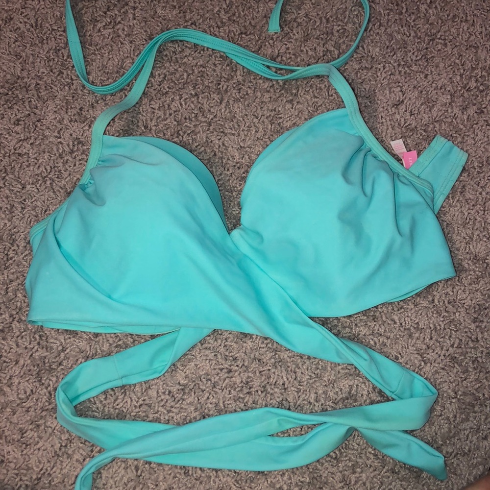 Victoria’s Secret Wrap Around Bikini Top